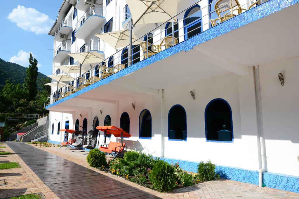 Hotel Golden Spirit Băile Herculane Dış mekan fotoğraf